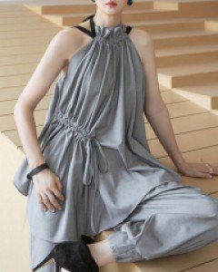 B9088 홀터넥 셔링 블라우스