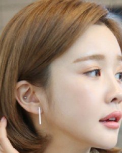 언벨런스 바 귀걸이 (er1425)