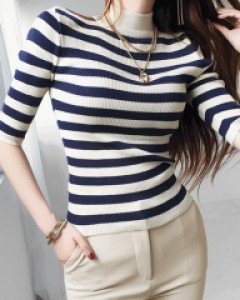 로라 골지 스트라이프 니트