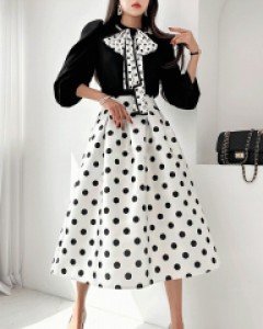 미카 도트 스커트