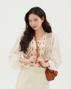 [무료배송] 레이스 베스트 블라우스 B1703