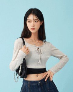 [무료배송] 글리터 와이드 넥 크롭 리브드 T B0107