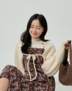 [무료배송] 넥 포인트 리본 펀칭 볼레로 B1710