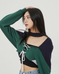 [무료배송] 스니커즈 아일렛 크롭 맨투맨(나시SET) B0902