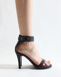 천연이태리소가죽 발목버클포인트 샌들