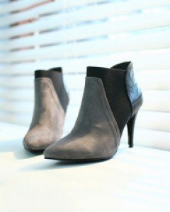 색감이 한층멋을내준 포인트 특별한날 멋내기