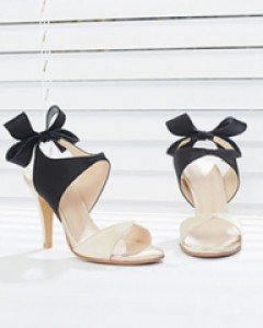 말이필요없는 고급진느낌 세련미넘치는샌들