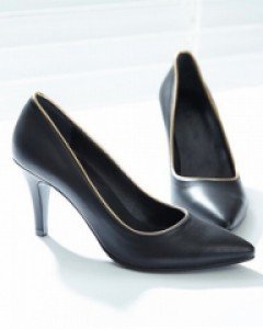 앞코라인 리얼스틸레토 완벽분위기 연출