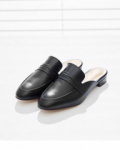 페미닌한 스타일로 연출하기좋은 블로퍼