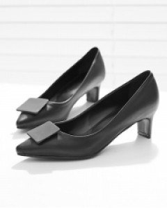 딥다크 펌프스힐