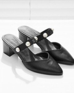 로멘틱 진주 스트랩 플랫힐