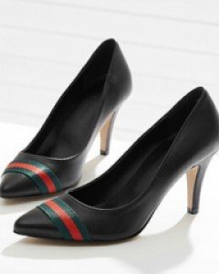 고급미 흐르는 포인트 스트랩 펌프스힐