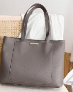 베이직한 컬러감의 심플무드 숄더 토드백