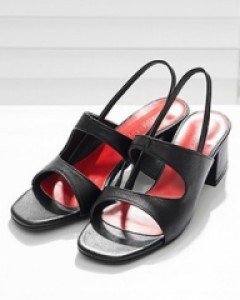 무심한듯 툭, 로멘틱시크샌들힐