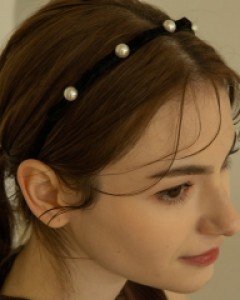 Black Pearl Hairband
