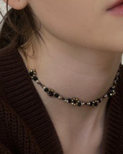 Day Flower Choker