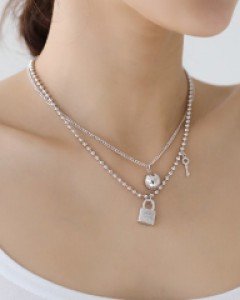 락 펜던트 네크리스