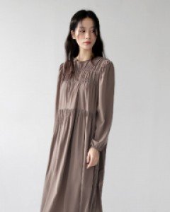 그레이스 무드 셔링 미디 원피스