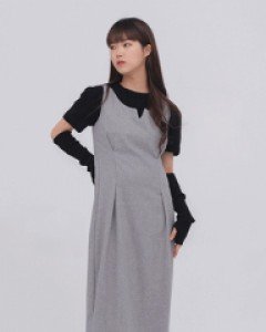 [무료배송] 울 브이넥 슬릿 롱 슬리브리스 원피스 (2 color)