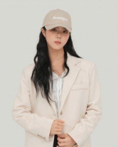 [무료배송] 백 슬릿 버튼 박시 자켓 U2501 (3 color)