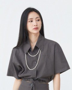 [무료배송] 절개 라인 스트랩 크롭 셔츠 U1407 (4 color)