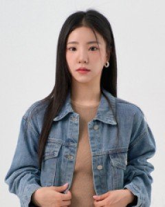 [무료배송] 모어 크롭 데님 자켓 UA1808