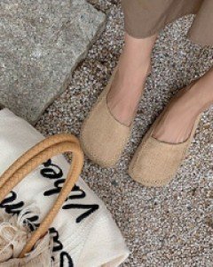 Widow Shoes