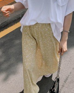 Latte Flower Banding Skirt