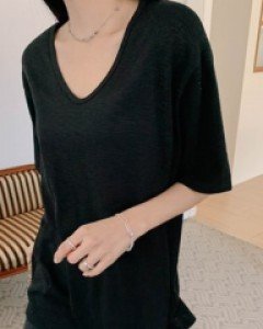 Windy V-neck short-sleeved T-shirt