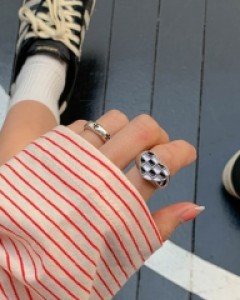 check heart ring