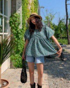 floral shirring puff blouse