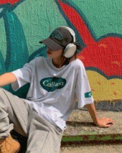 Auto cut printed short sleeve T-shirt