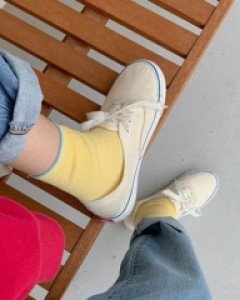 Two-tone patch socks