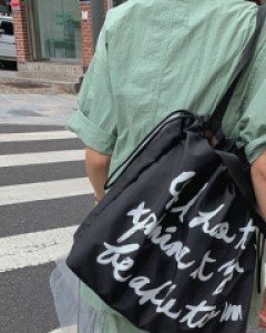 If English lettering bag