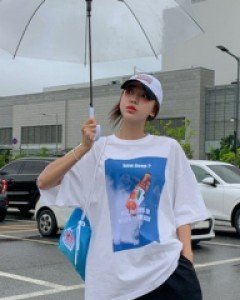 Howdeep Nayeom Short Sleeve Long T-shirt