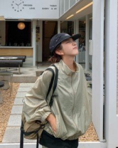 Weather nylon windbreaker