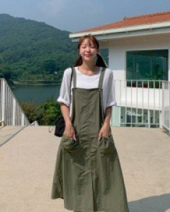 Toy nylon slit suspender long dress