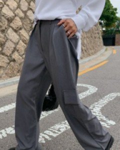 Machin tuck cargo banding slacks