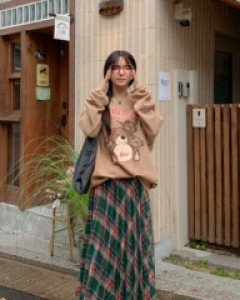 Honey check pleated banding long skirt