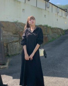 Doona hooded ribbed knit long dress