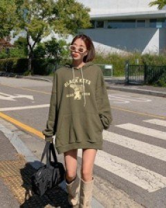 Black Kina Yeom Long Hood