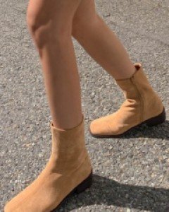 Tenner's Suede Boots