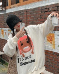 Face printing long sweatshirt