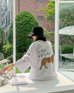 Maternity* Chiena Box Long tee