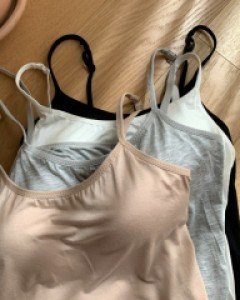 Maternity* One is enough Sleeveless shirts (with built-in cap)