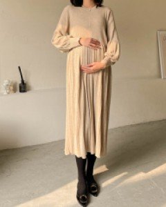 Maternity* Volume Sleeve Knit Dress