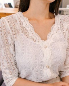 [EVELLET] Lace pearl Blouse