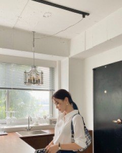 [EVELLET] Leiren Basic Chiffon Blouse