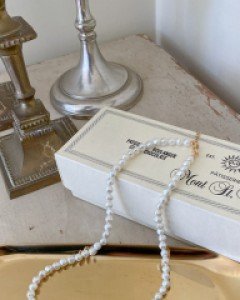 Frobin Gold Pearl Necklace