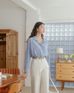 [EVELLET] Medurine Cropped Straight Pants